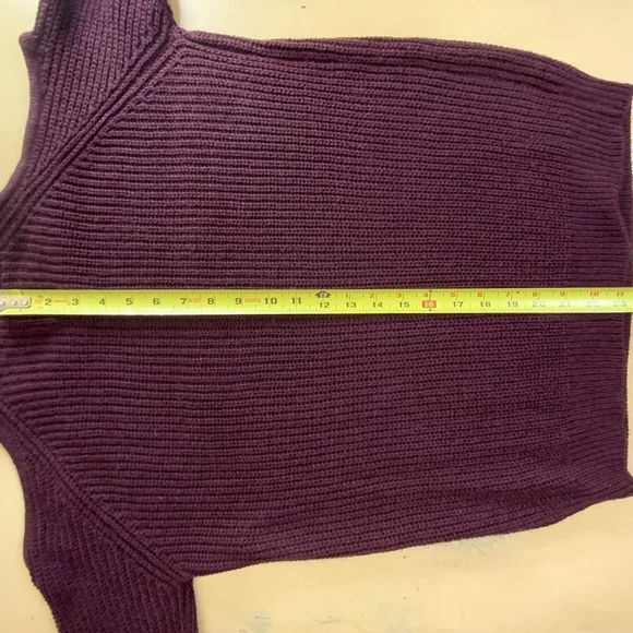 Sanctuary Cold Shoulder Sweater - Picture 6 of 6